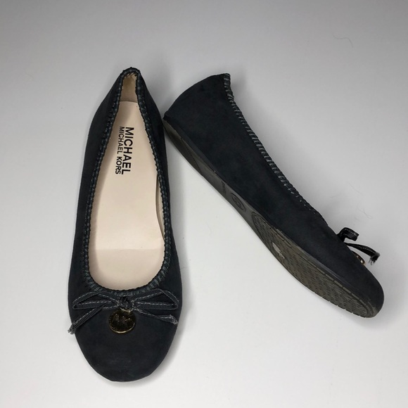 michael kors flats grey